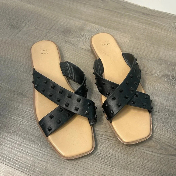 A new day studded sandals - Picture 1 of 6